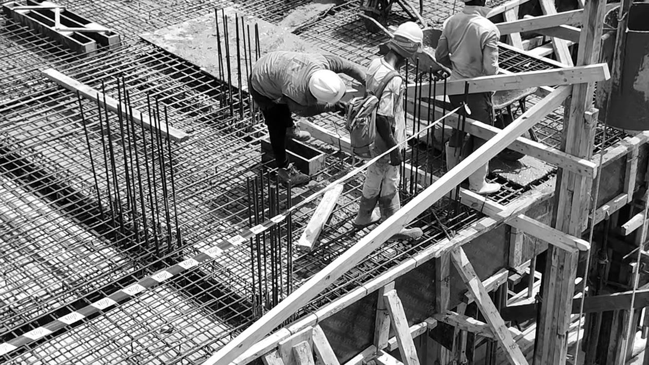 Crews on the Platinum Tower slab with columns in a row, 13 October 2026